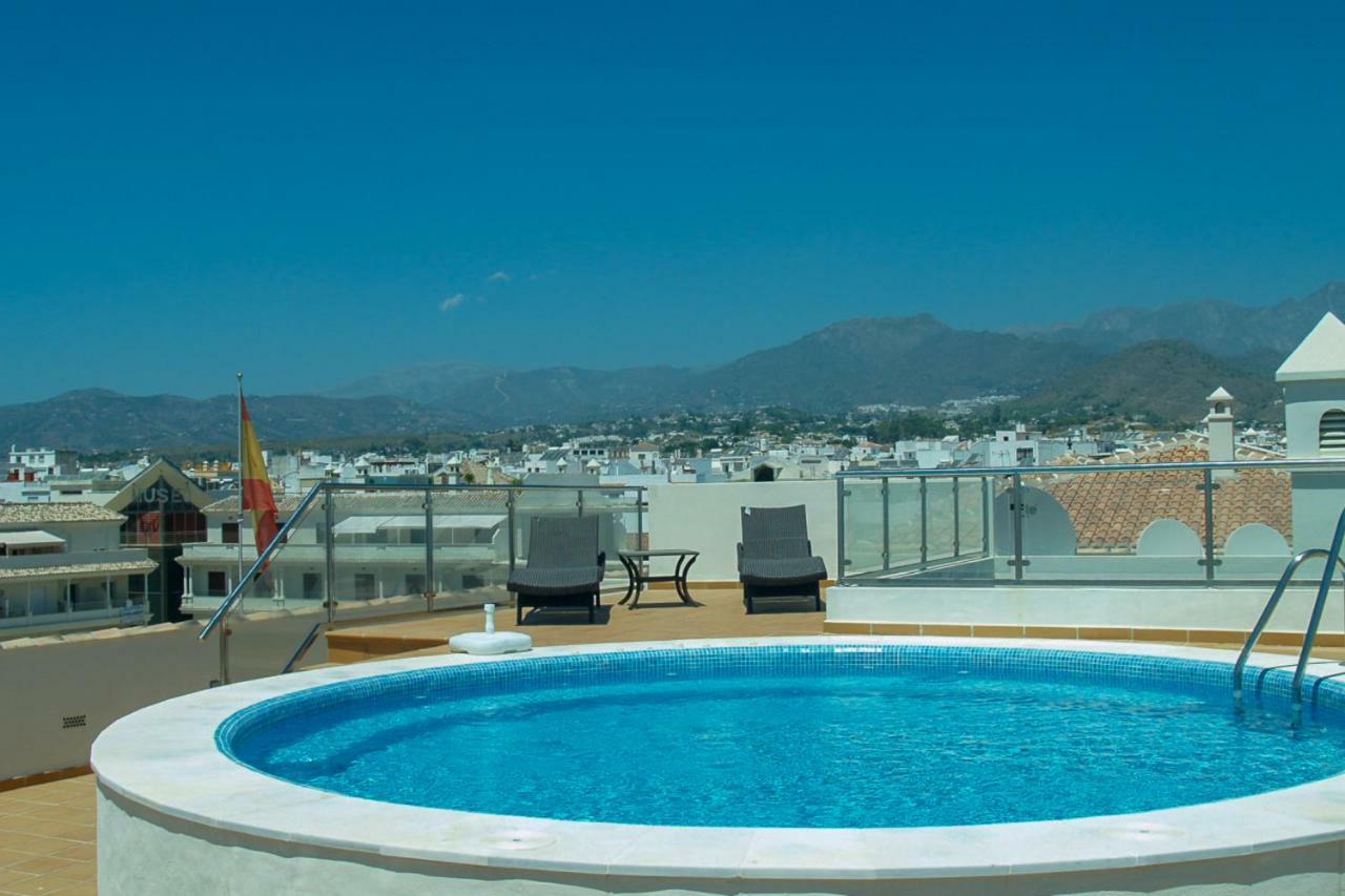 Nerja Paradise Rentals - City Center Apt Plaza Espana ภายนอก รูปภาพ